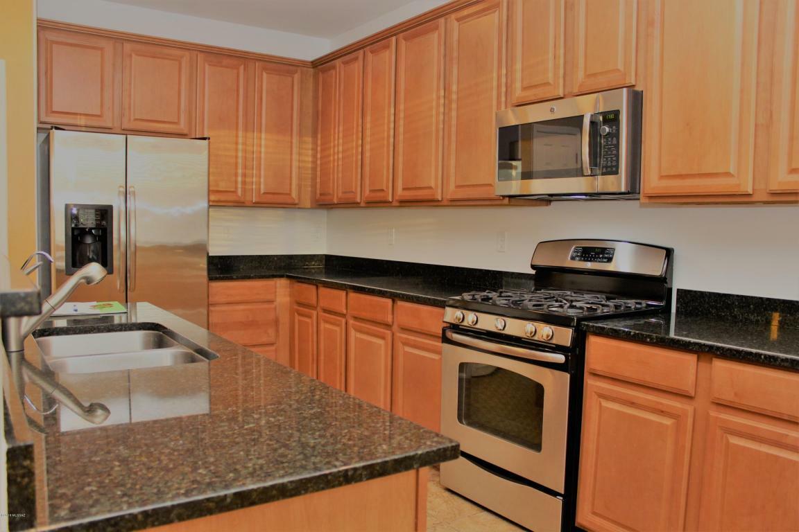 Property Photo:  10430 S Cutting Horse Drive  AZ 85641 