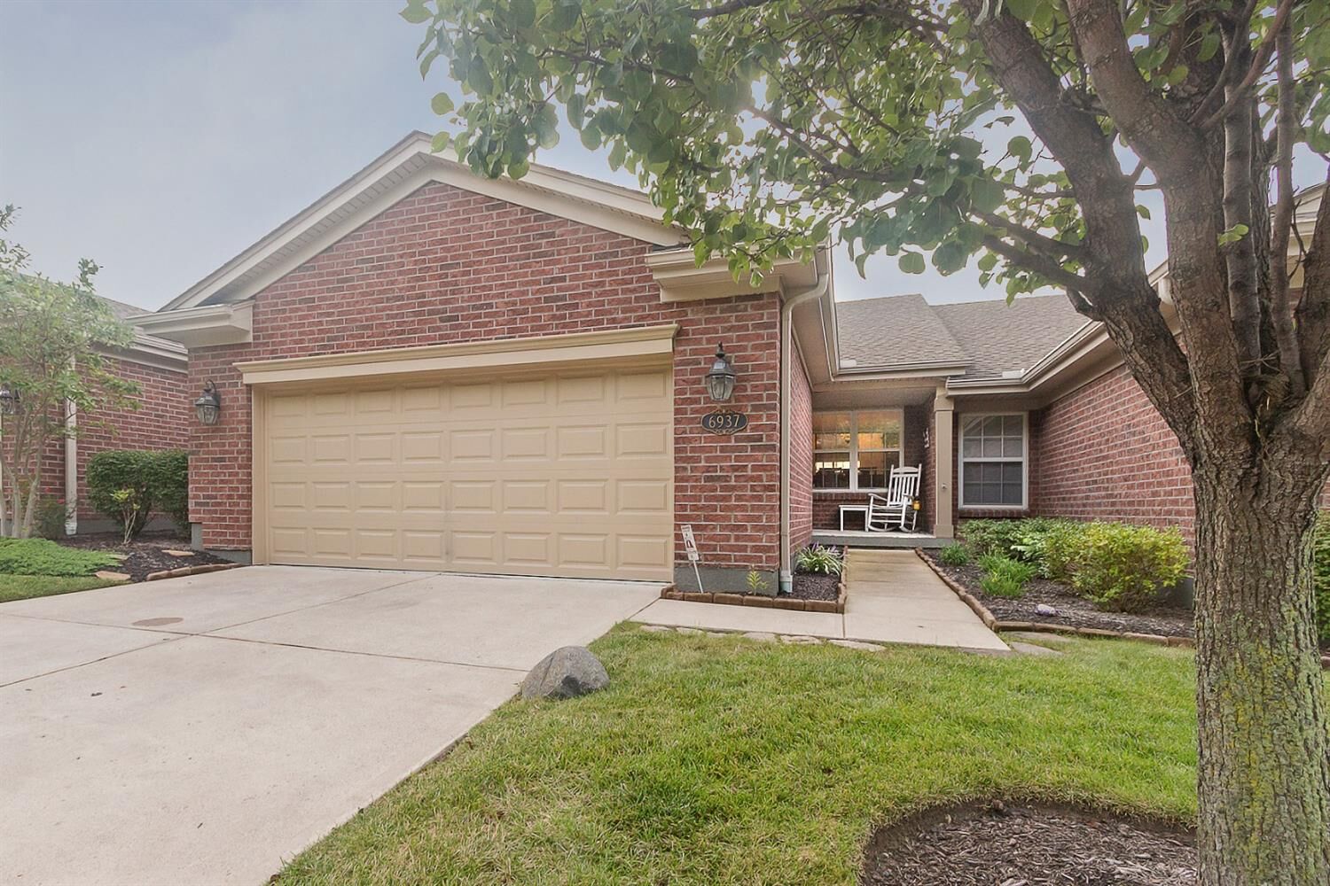 Property Photo:  6937 Aspen View Court  OH 45247 