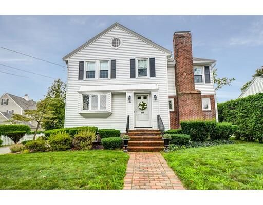 Property Photo:  10 Lawndale Road  MA 02186 