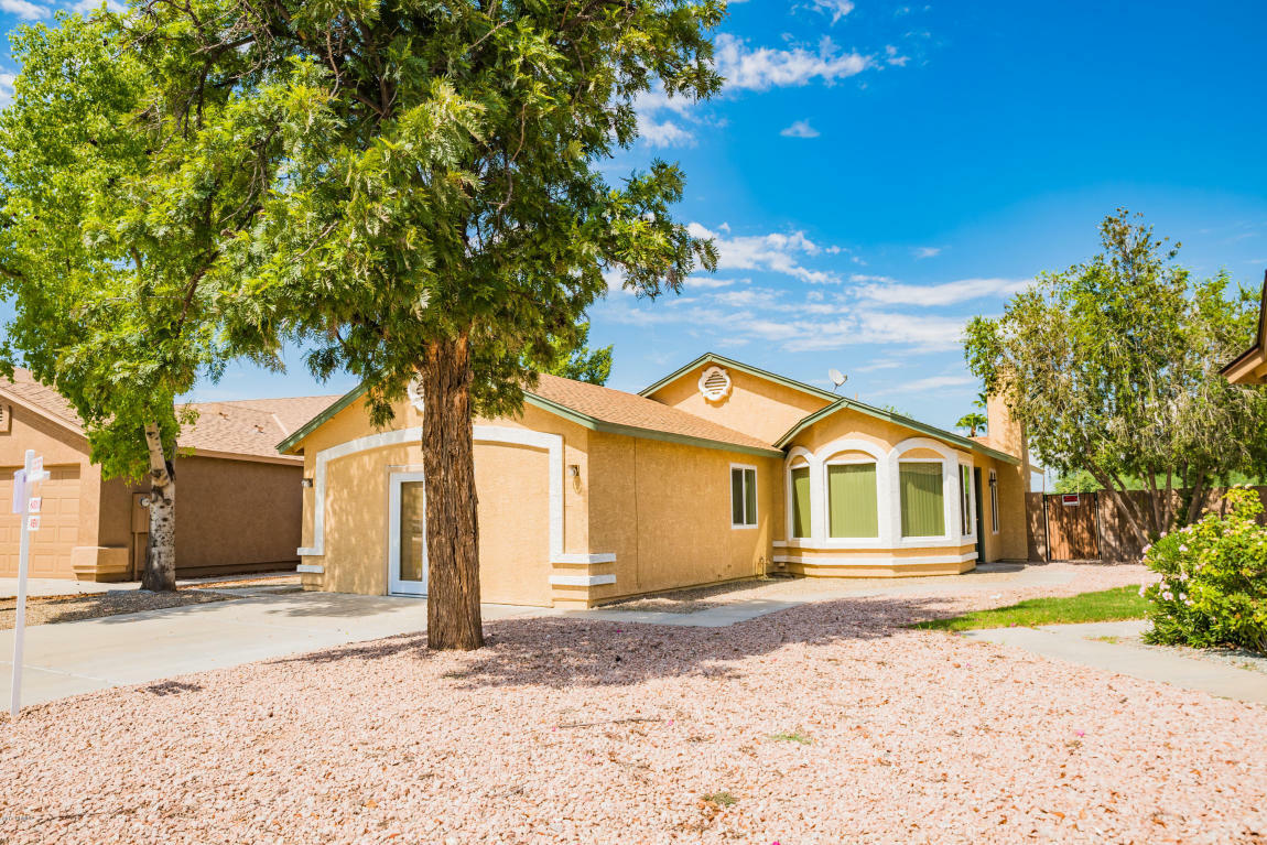 Property Photo:  14982 W Heritage Oak Way  AZ 85374 