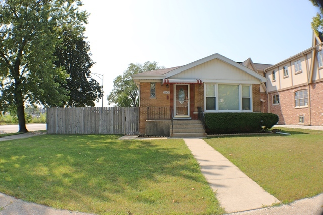 Property Photo:  5600 Nottingham Avenue  IL 60631 