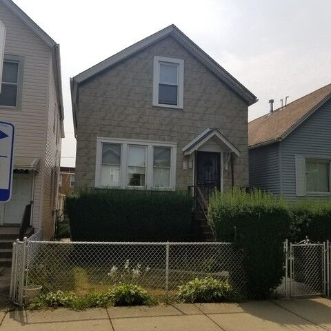 Property Photo:  2052 N Bingham Street  IL 60647 