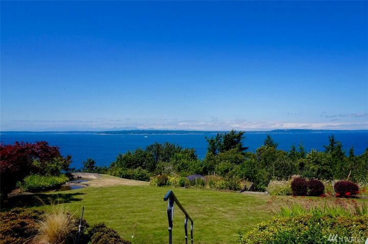 16757 16th Ave NW  Shoreline WA 98177 photo