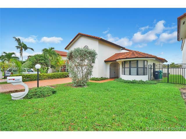 11741 SW 107th Ter  Miami FL 33186 photo