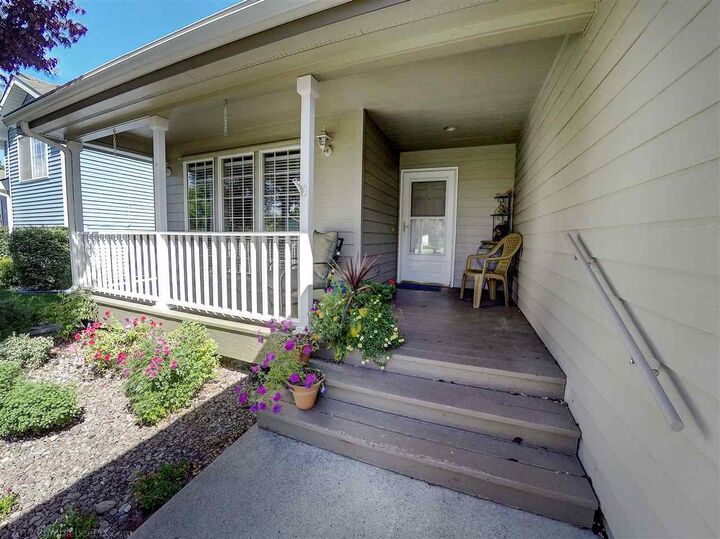 220 N Houk Ln  Spokane Valley WA 99216 photo