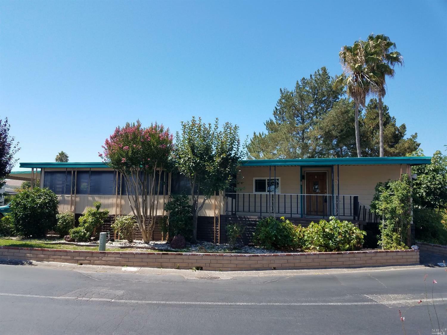 Property Photo:  98 International Boulevard  CA 95476 