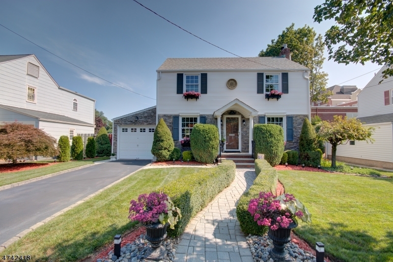 Property Photo:  25 Brookdale Road  NJ 07003 