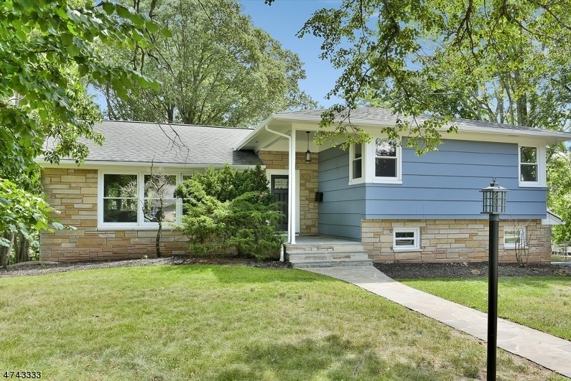 Property Photo:  36 Edgemont Rd  NJ 07052 