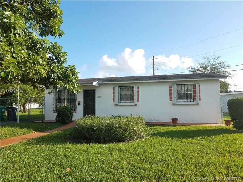Property Photo:  10785 SW 147th St  FL 33176 