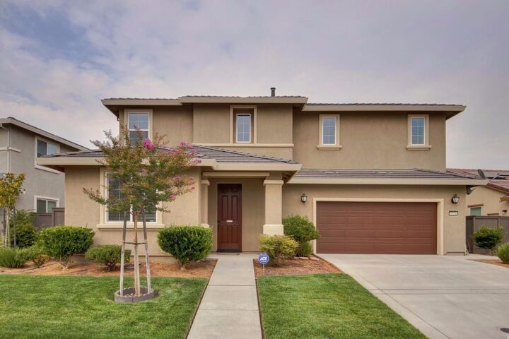 5374 Otter Pond Way  Rancho Cordova CA 95742 photo