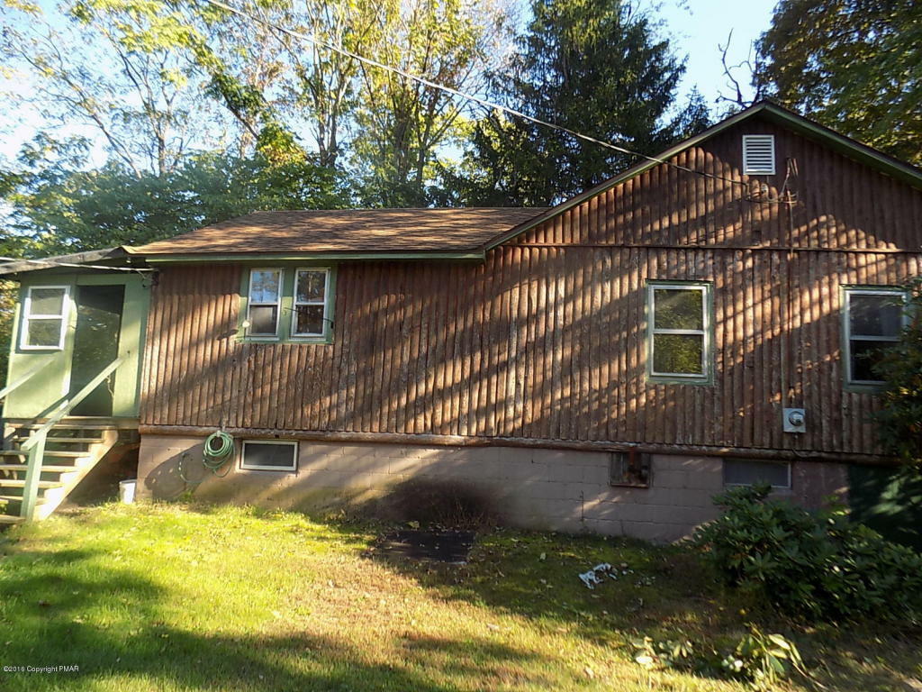 Property Photo:  6203 Franklin Hill Road  PA 18301 