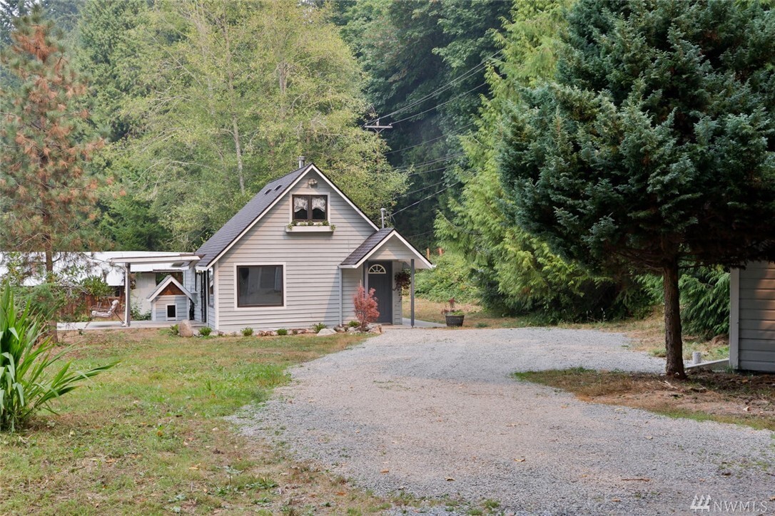 Property Photo: 5718 171st Avenue SE WA 98290