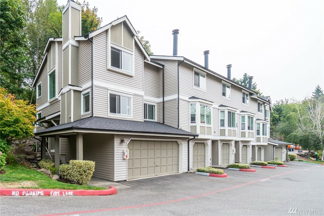 Property Photo:  16101 Bothell Everett Hwy K-1  WA 98012 