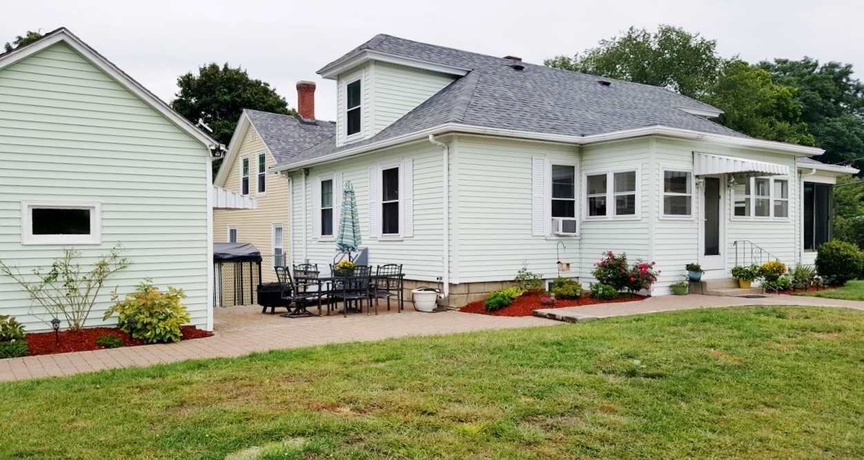 Property Photo:  122 Pinard Street  NH 03102 