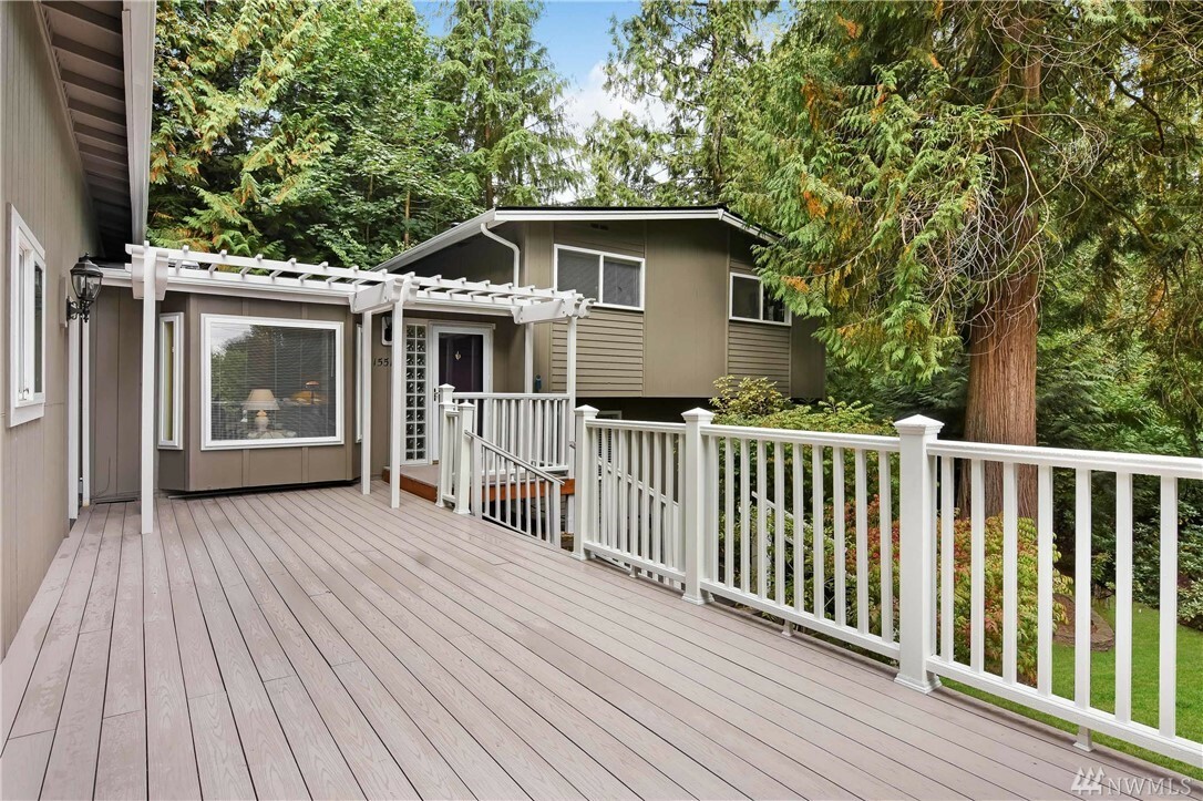 Property Photo:  15517 182nd Place NE  WA 98072 