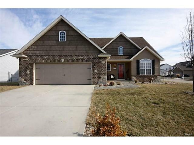 Property Photo: 770 Moorland Circle IL 62258