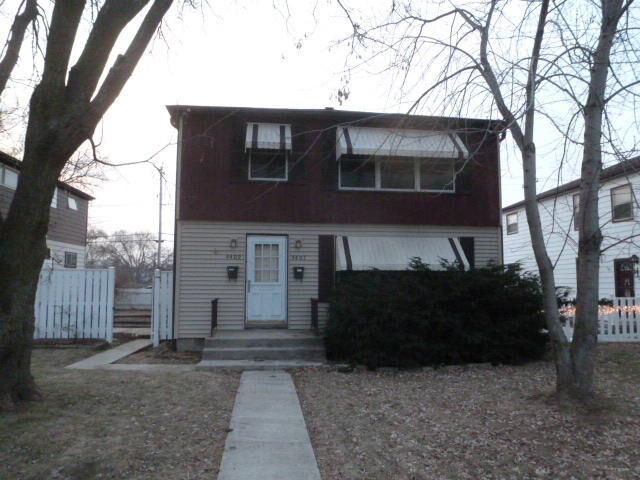 Property Photo:  4407 S 20th St 4409  WI 53221 