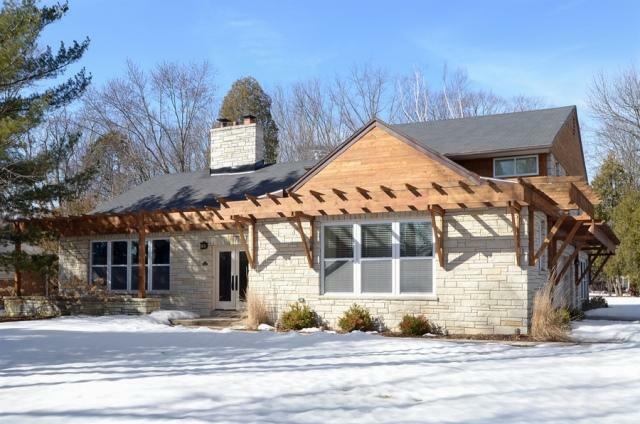 Property Photo:  6829 N Ironwood Ln  WI 53217 