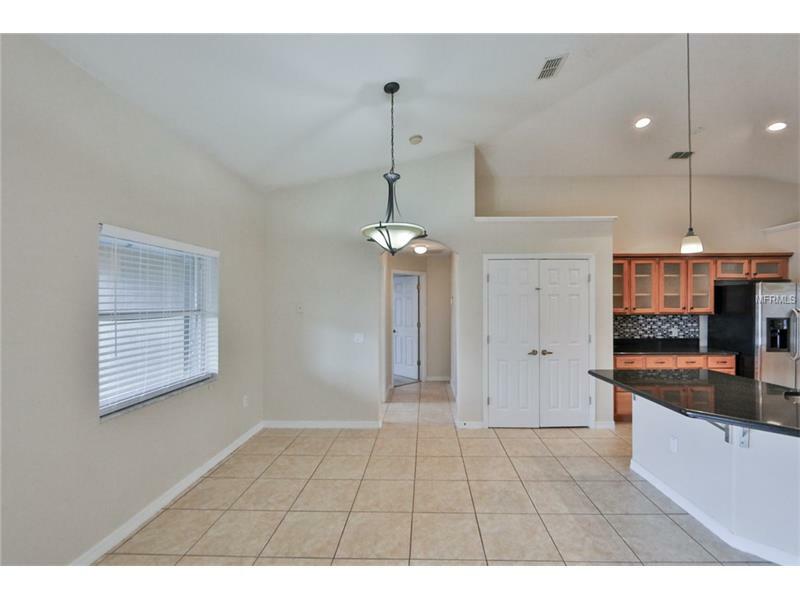 Property Photo:  519 Viceroy Court  FL 34758 