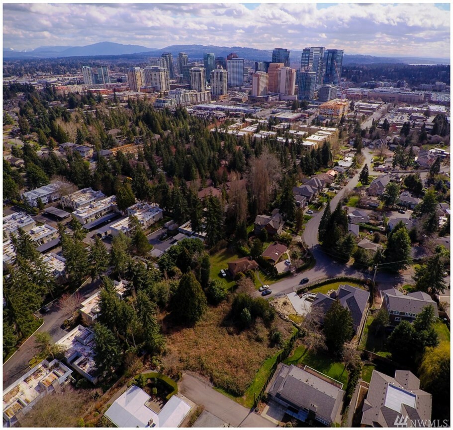 Property Photo:  1520 102nd Ave NE  WA 98004 