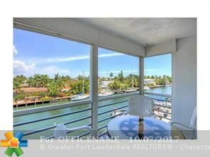 Property Photo: 1617 SE 15th St 404 FL 33316