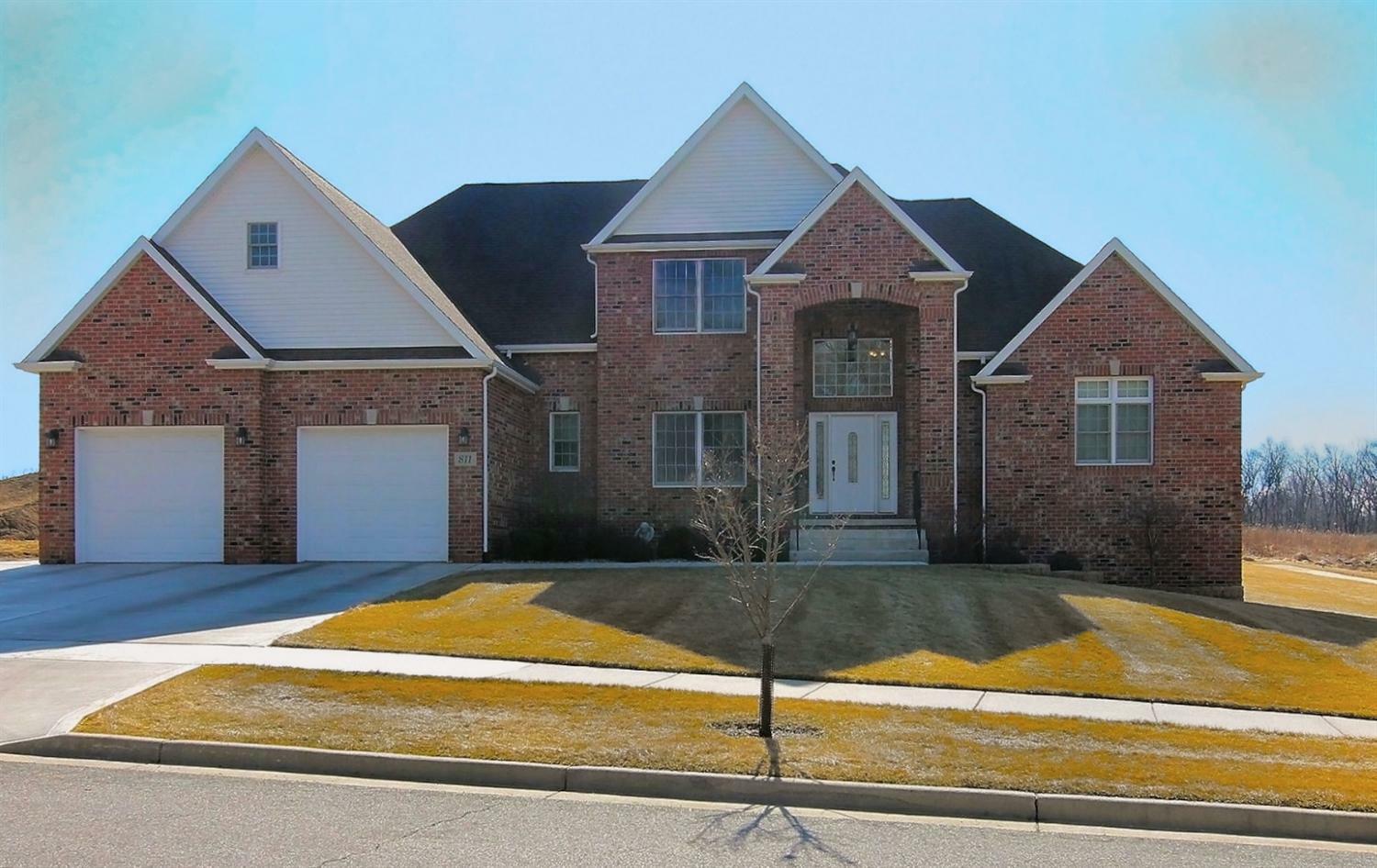 Property Photo:  811 Shannon Drive  IN 46307 