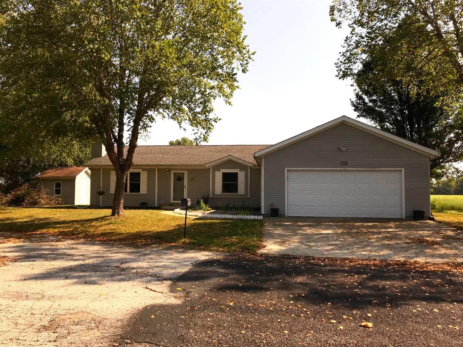 Property Photo: 617 Rain Street IN 46348