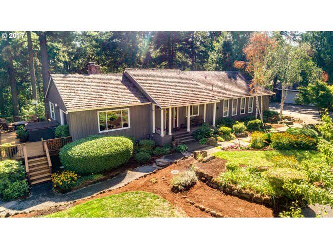 Property Photo: 29080 SW Petes Mountain Rd OR 97068