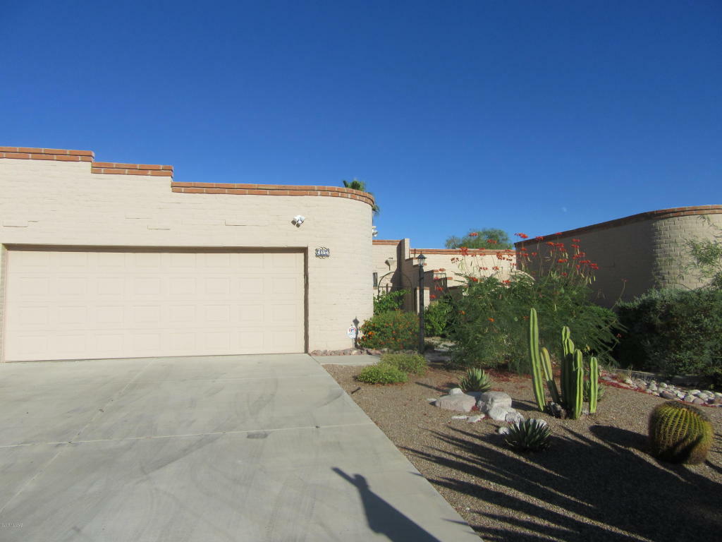 Property Photo: 4854 N Territory Avenue AZ 85750