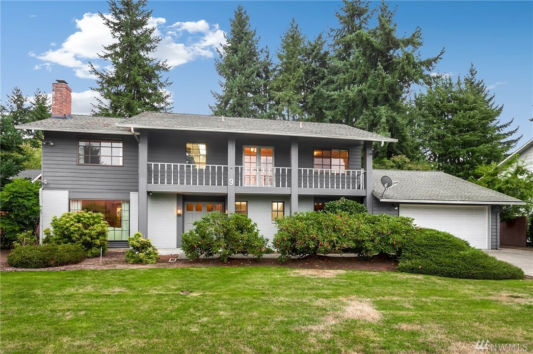 Property Photo: 9 Skagit Key WA 98006