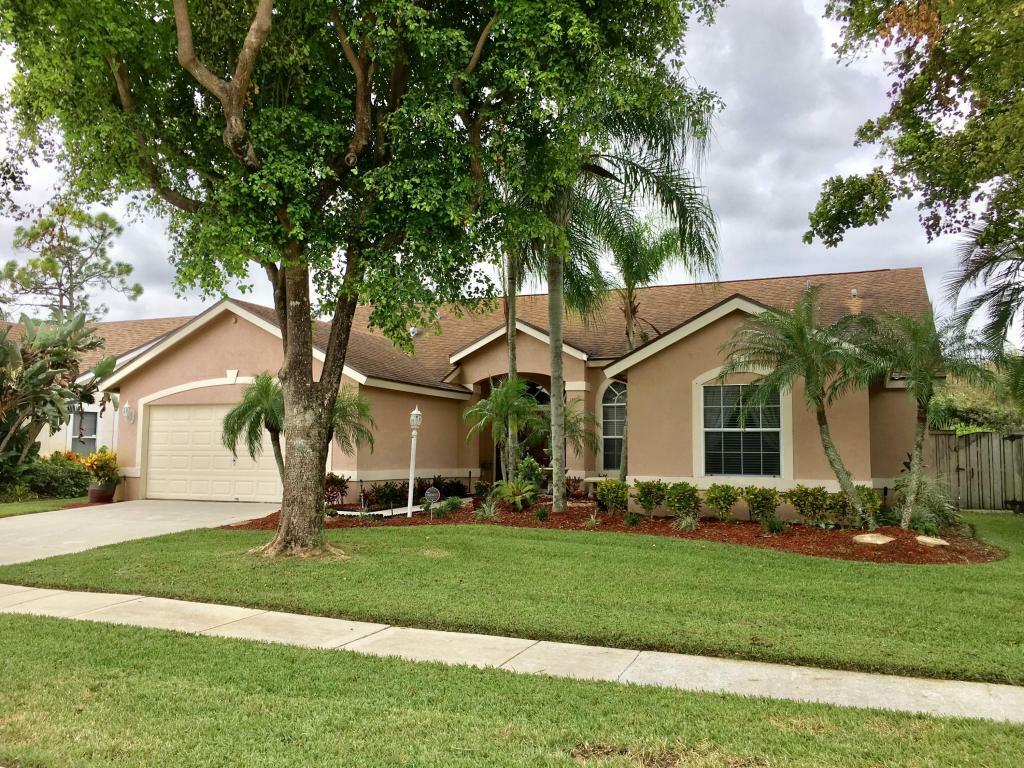 Property Photo:  13068 Meadowbreeze Drive  FL 33414 