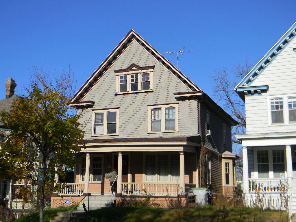 Property Photo: 3516 W Kilbourn Ave WI 53208