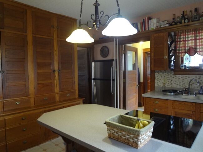 Property Photo:  609 S Main St  WI 53538 