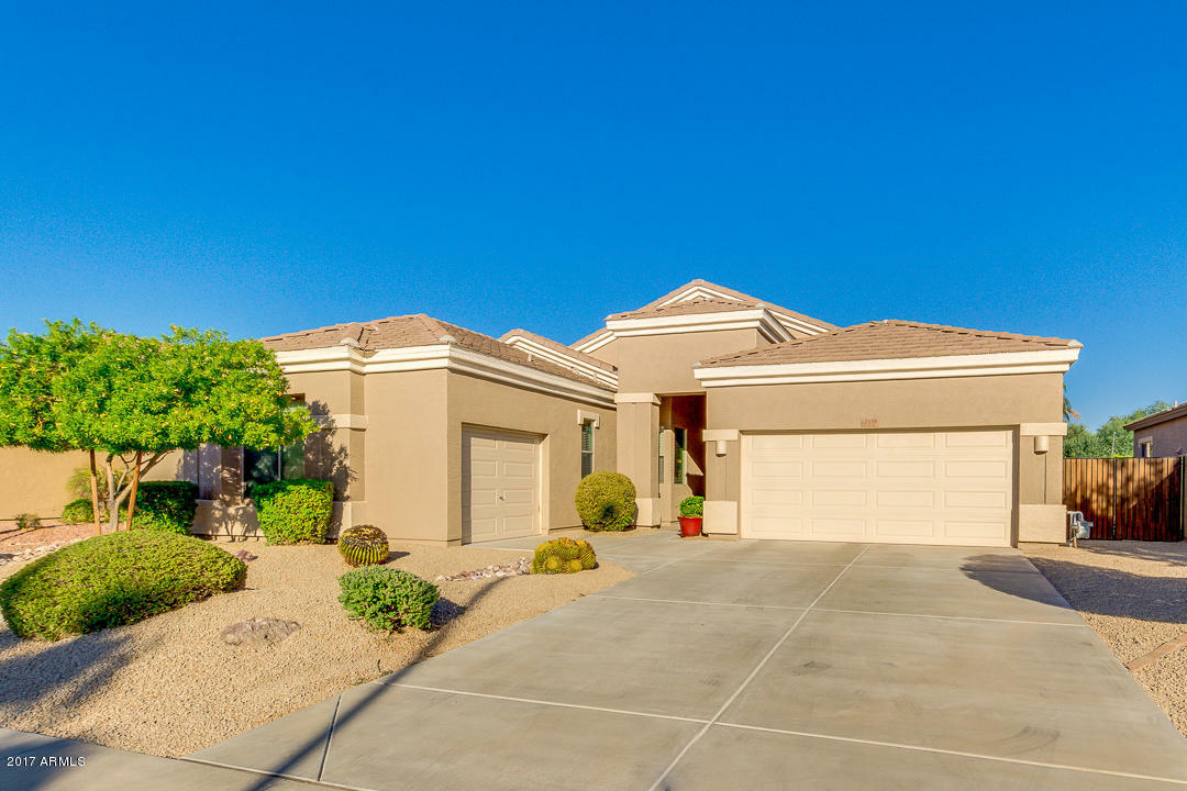 Property Photo:  2335 S Whetstone Place  AZ 85286 