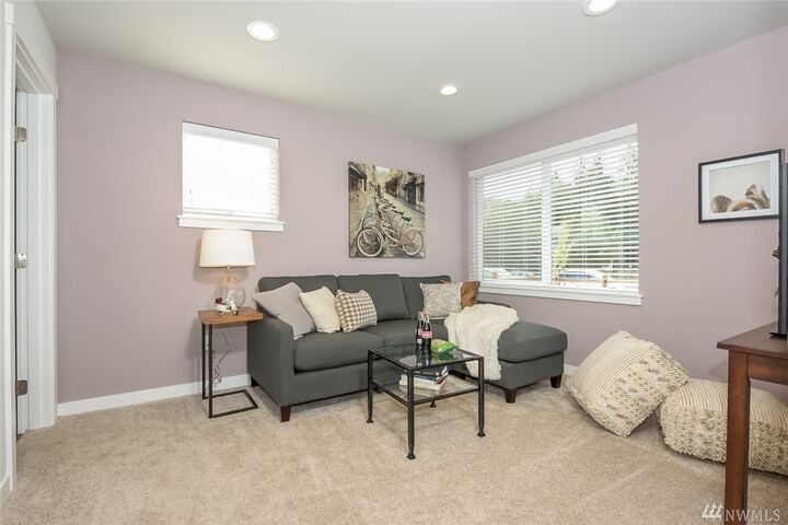 Property Photo:  14913 48th Avenue W J-5  WA 98026 