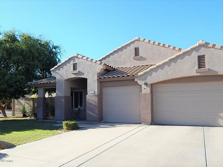 1290 E Carla Vista Drive  Gilbert AZ 85295 photo