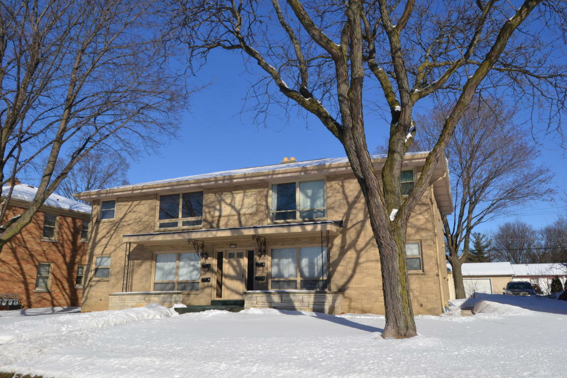 Property Photo:  10304 W North Ave 3  WI 53226-2429 