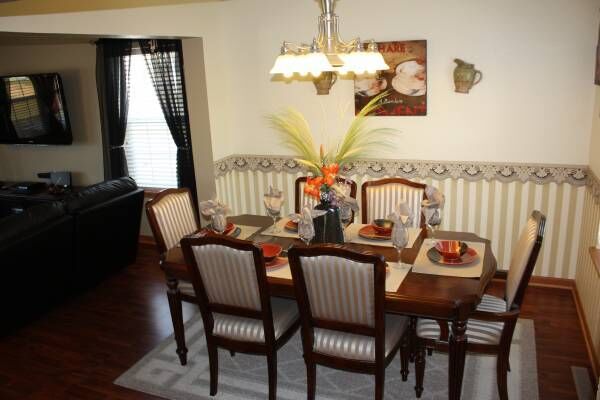 Property Photo:  1618 Redwood St  WI 53095 