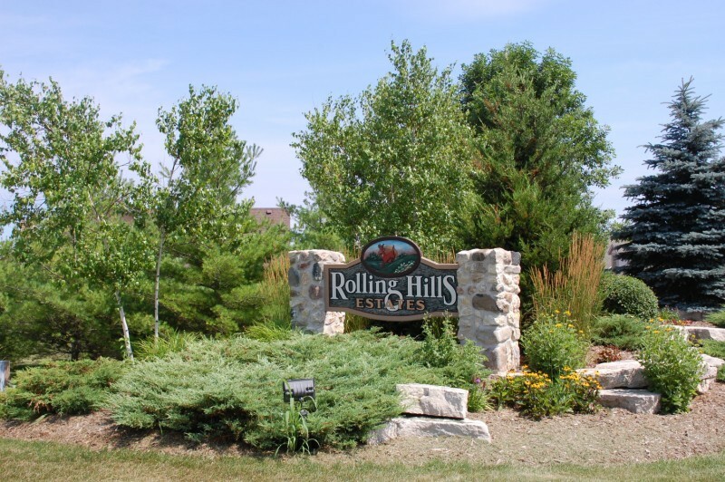 Property Photo: 2032 Upper Ridge Rd WI 53074