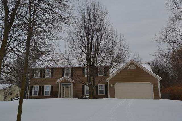 Property Photo:  10444 N Lake Shore Dr  WI 53092-5904 