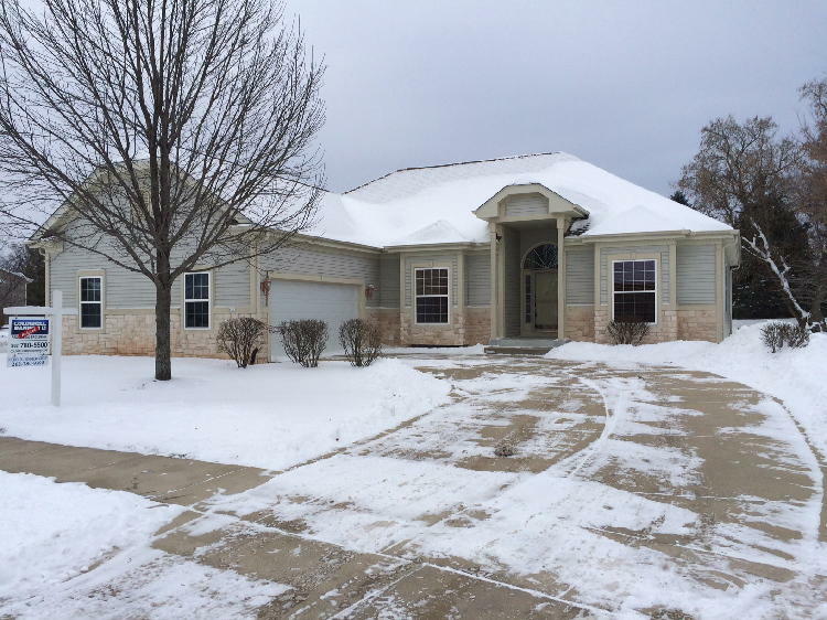 Property Photo:  451 Niagara Rd  WI 53066-6401 