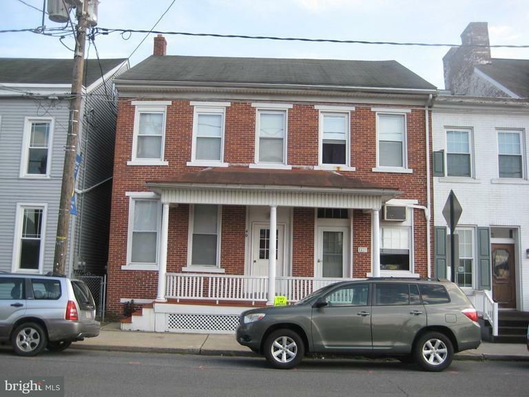 Property Photo: 40-42 W Market Street PA 17038