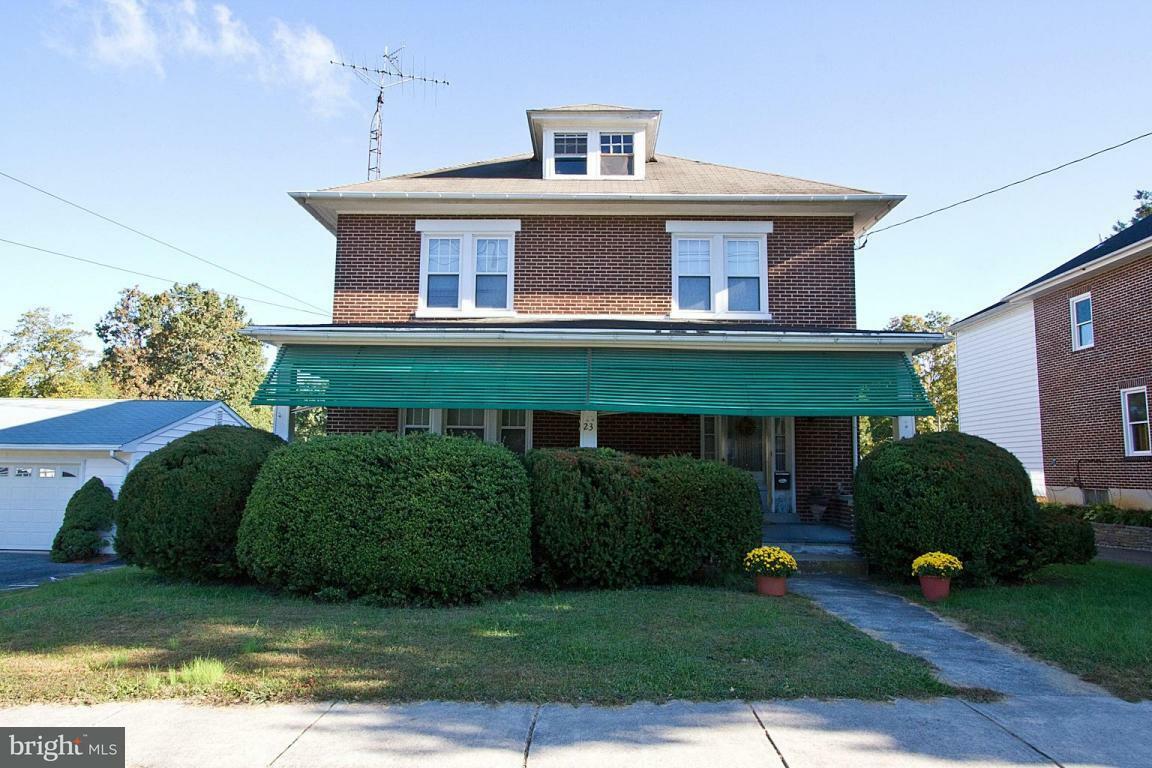 Property Photo:  23 E Brandt Boulevard  PA 17538 