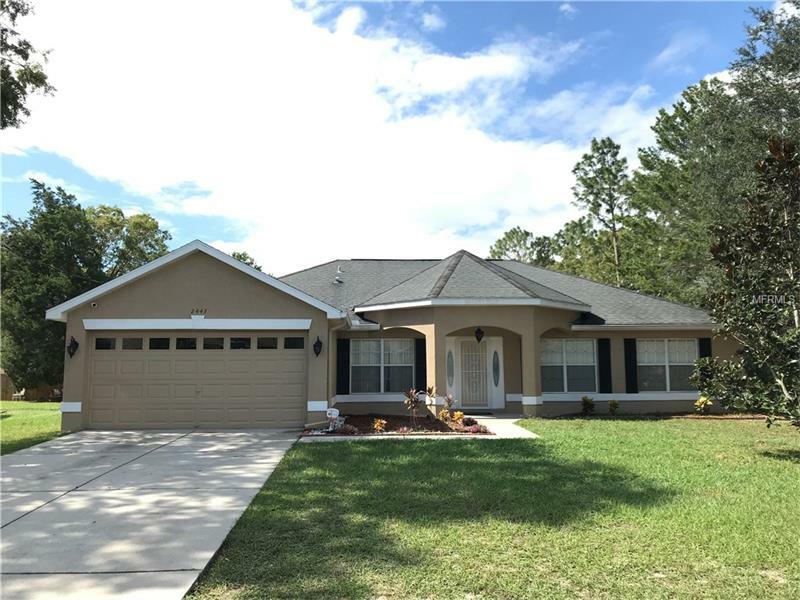 Property Photo:  2443 Mandrell Avenue  FL 34608 