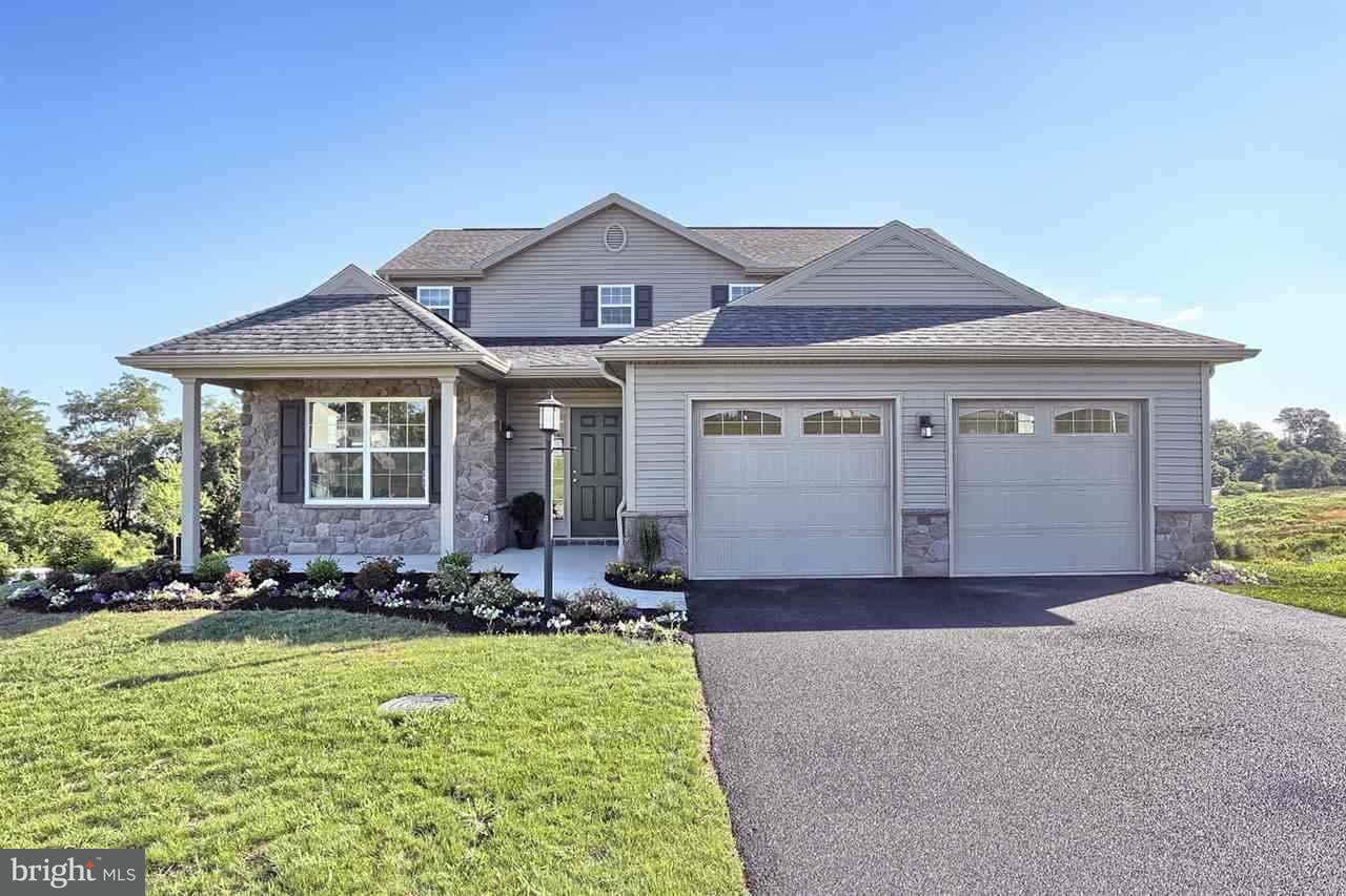 Property Photo: 1163 Park Avenue PA 17019