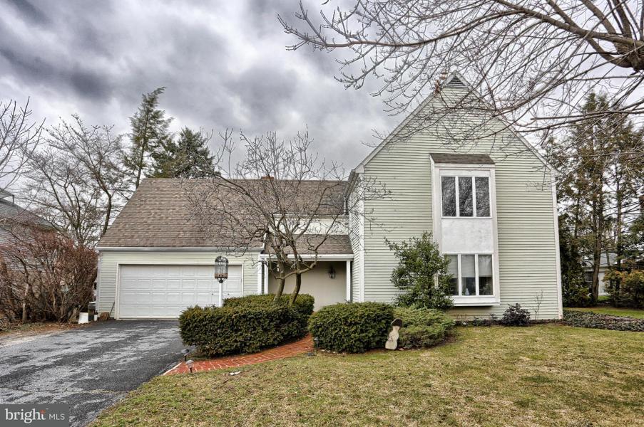 Property Photo: 1832 Beverly Drive PA 17601