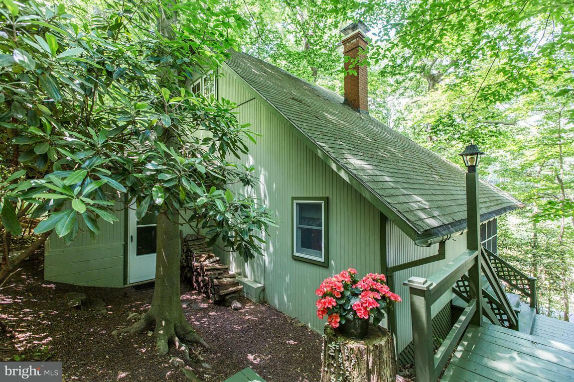 Property Photo: 428 Pennsylvania Avenue PA 17064