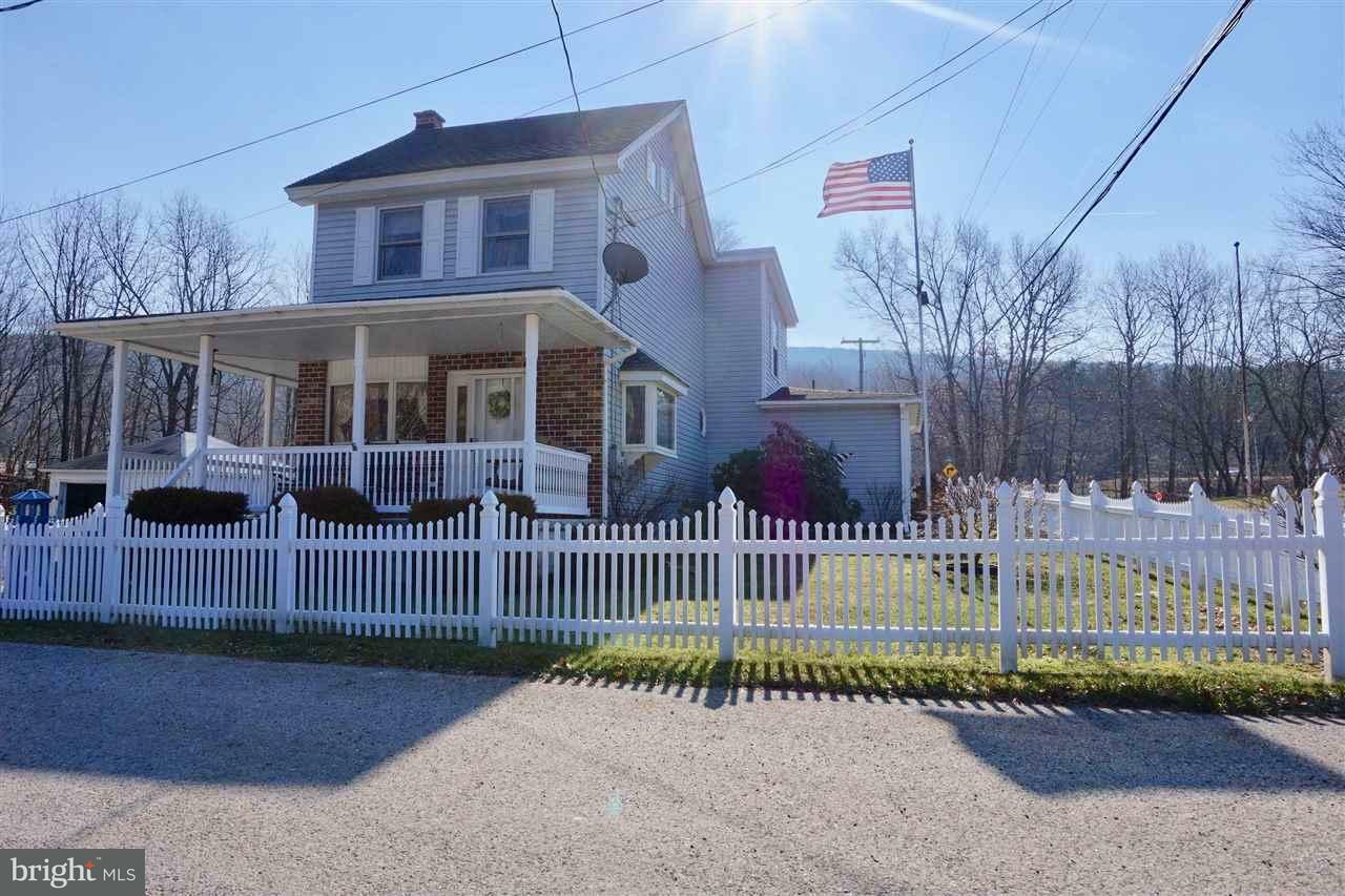 Property Photo:  106 South Street  PA 17098 