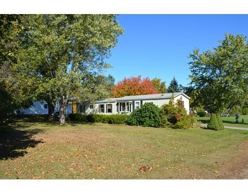 Property Photo:  120 Lafayette Rd  MA 01952 