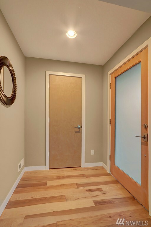 Property Photo: 1203 NW 70th St WA 98117